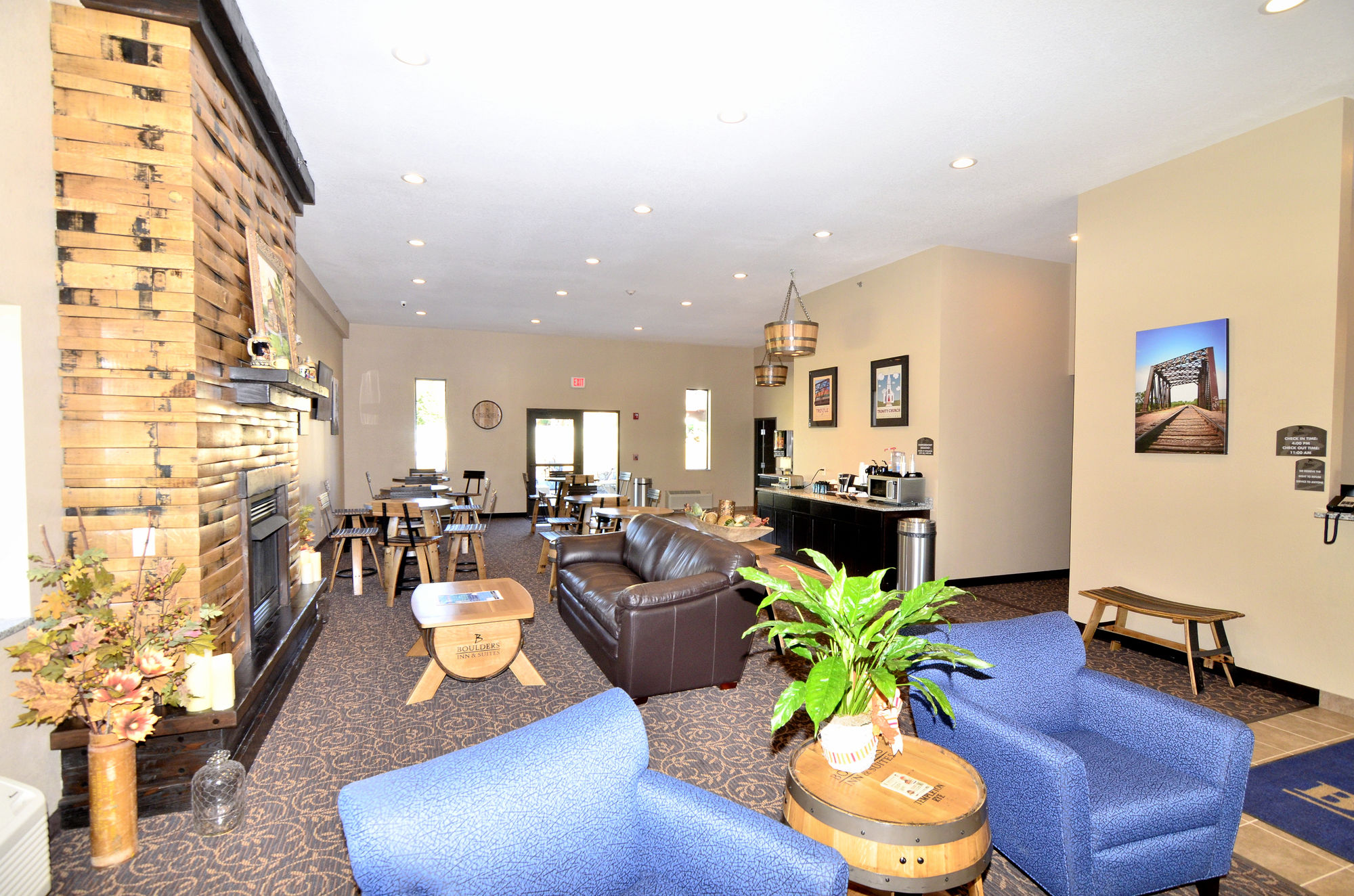 Boulders Inn & Suites Manning