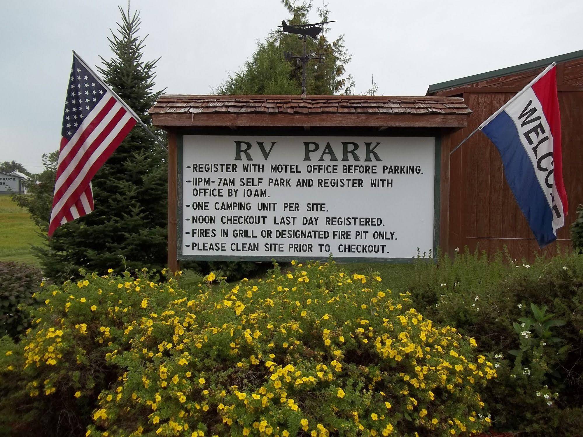 Sudbury Court Motel & RV Park