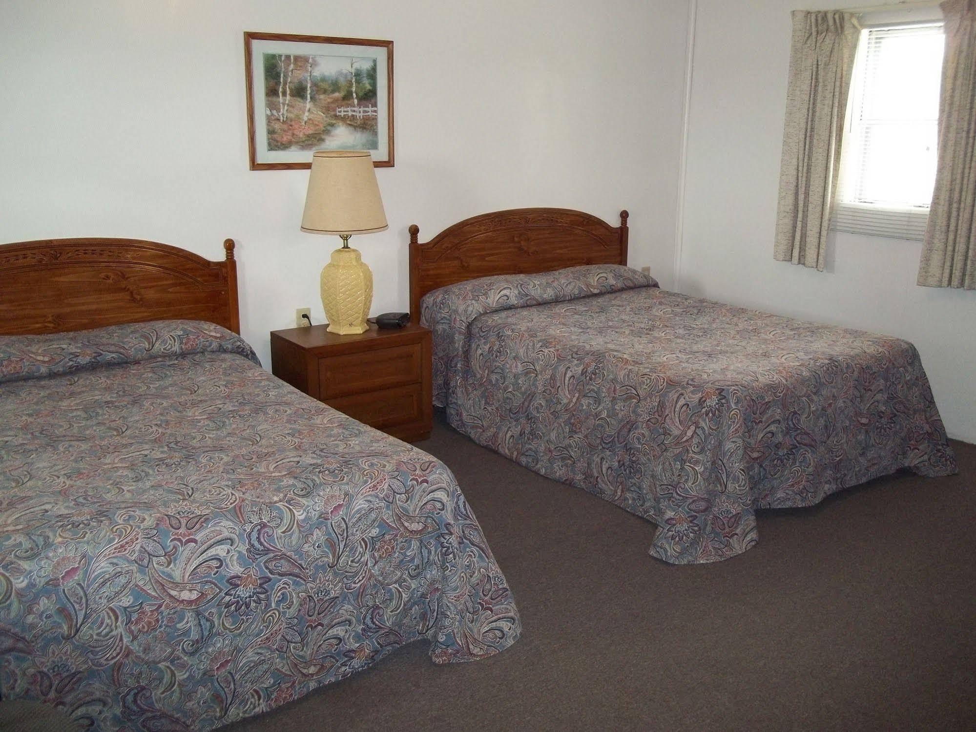 Sudbury Court Motel & RV Park