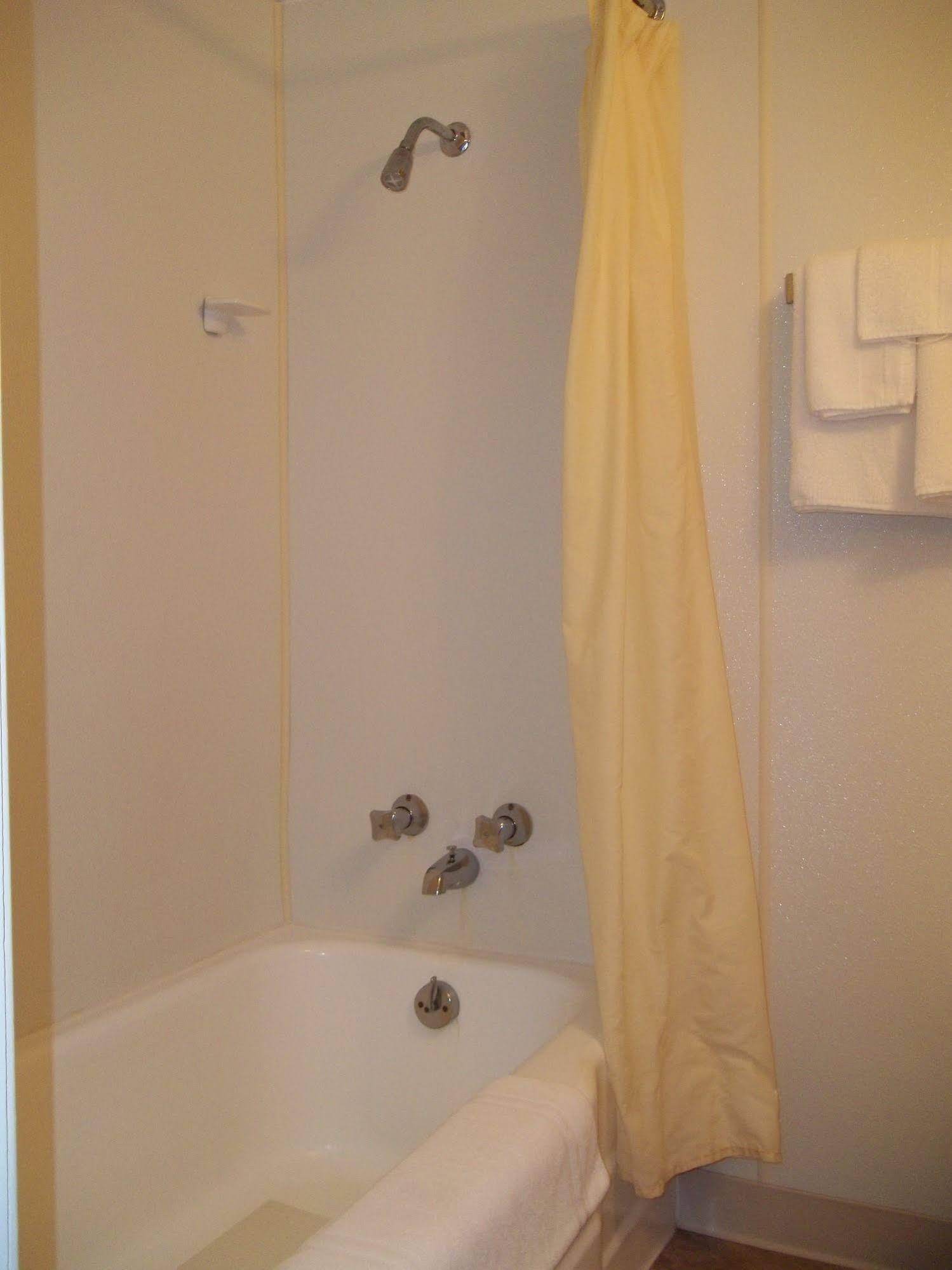 Sudbury Court Motel & RV Park