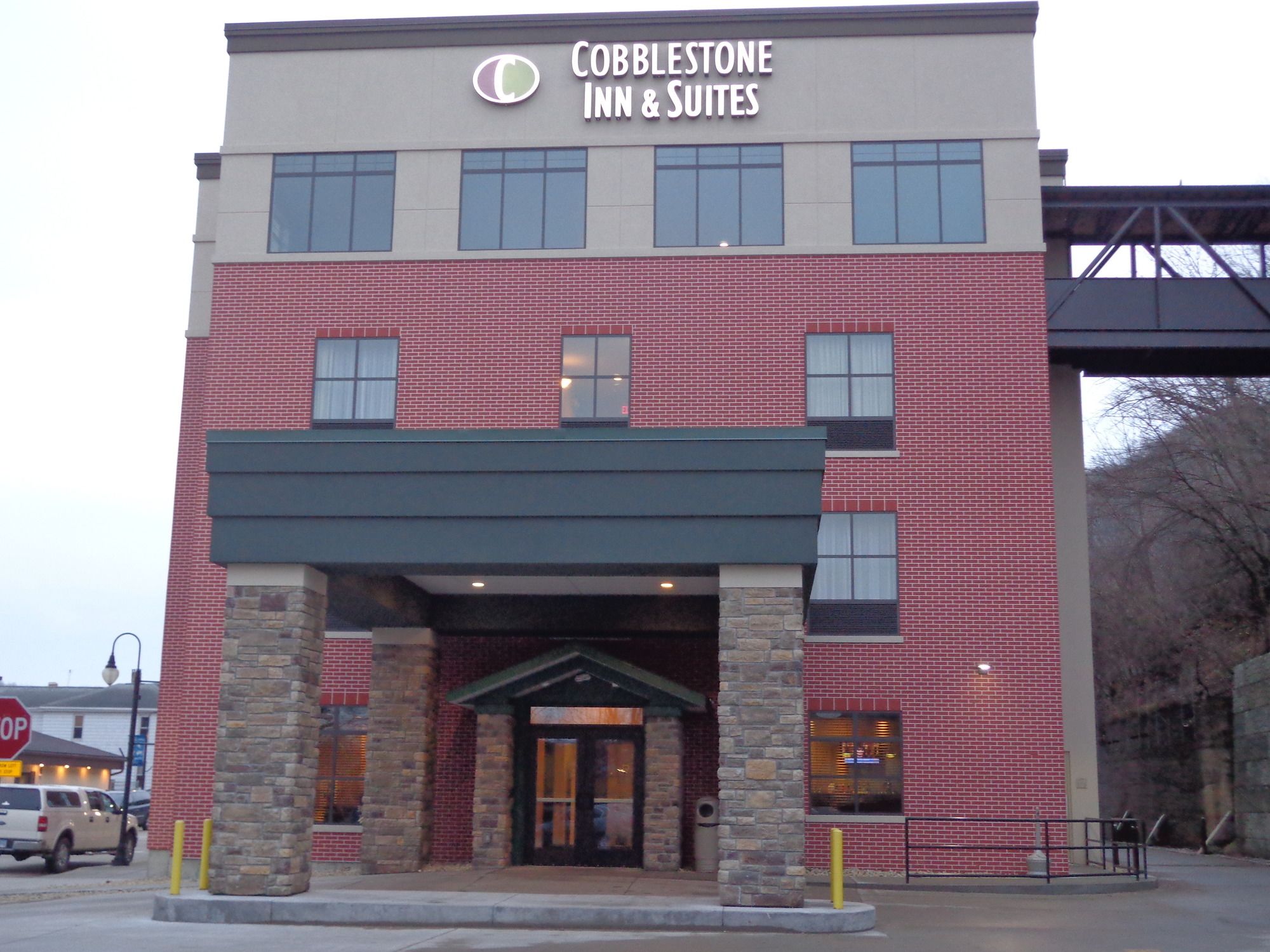 Cobblestone Inn Marquette