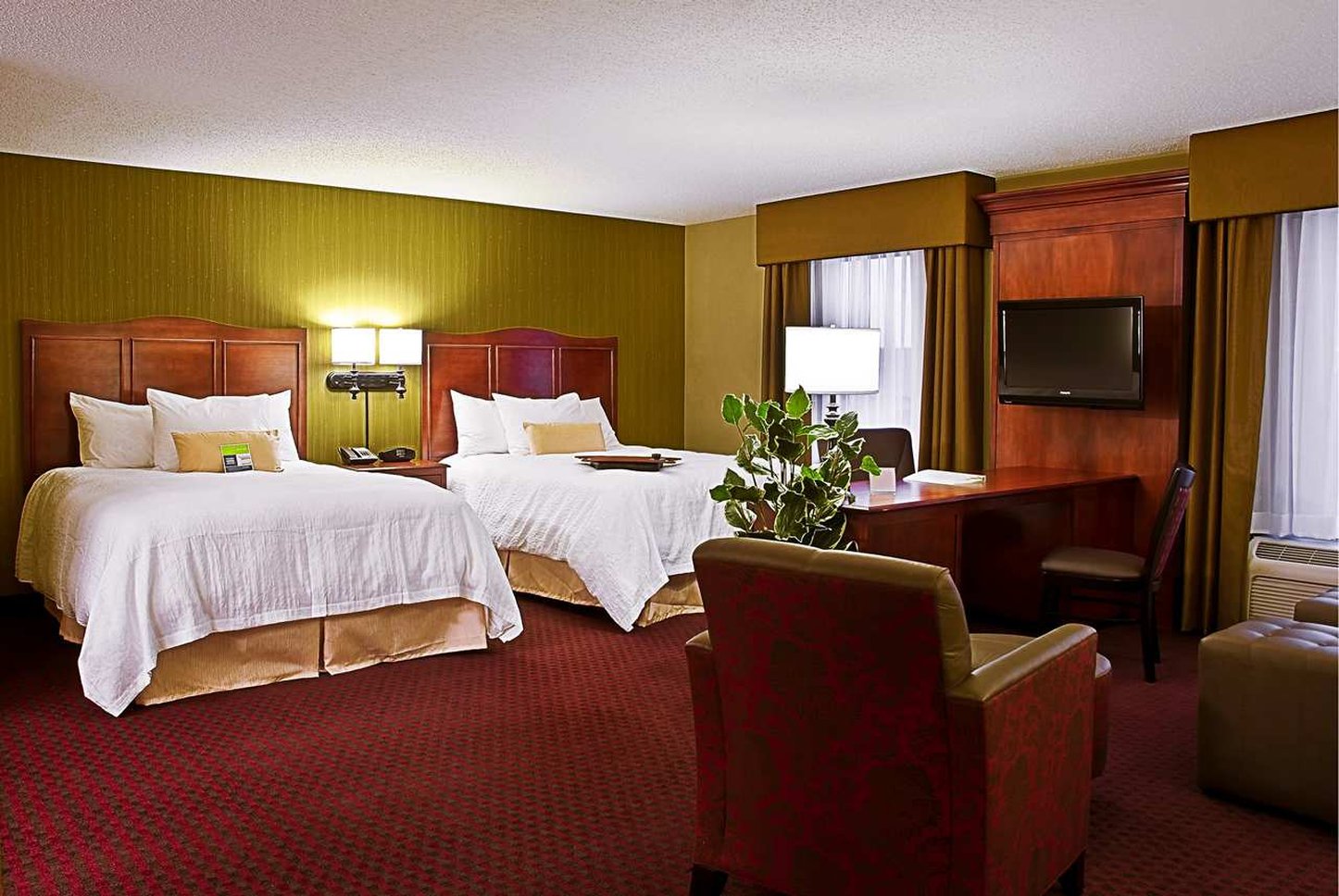 Hampton Inn & Suites Marshalltown