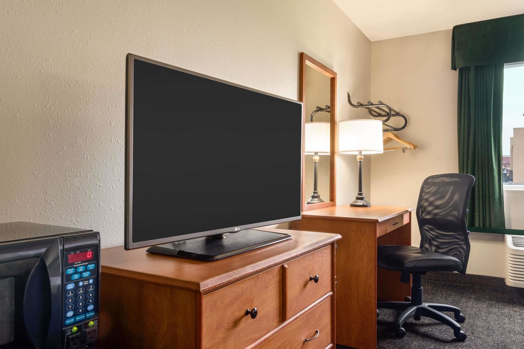 Travelodge by Wyndham Missouri Valley