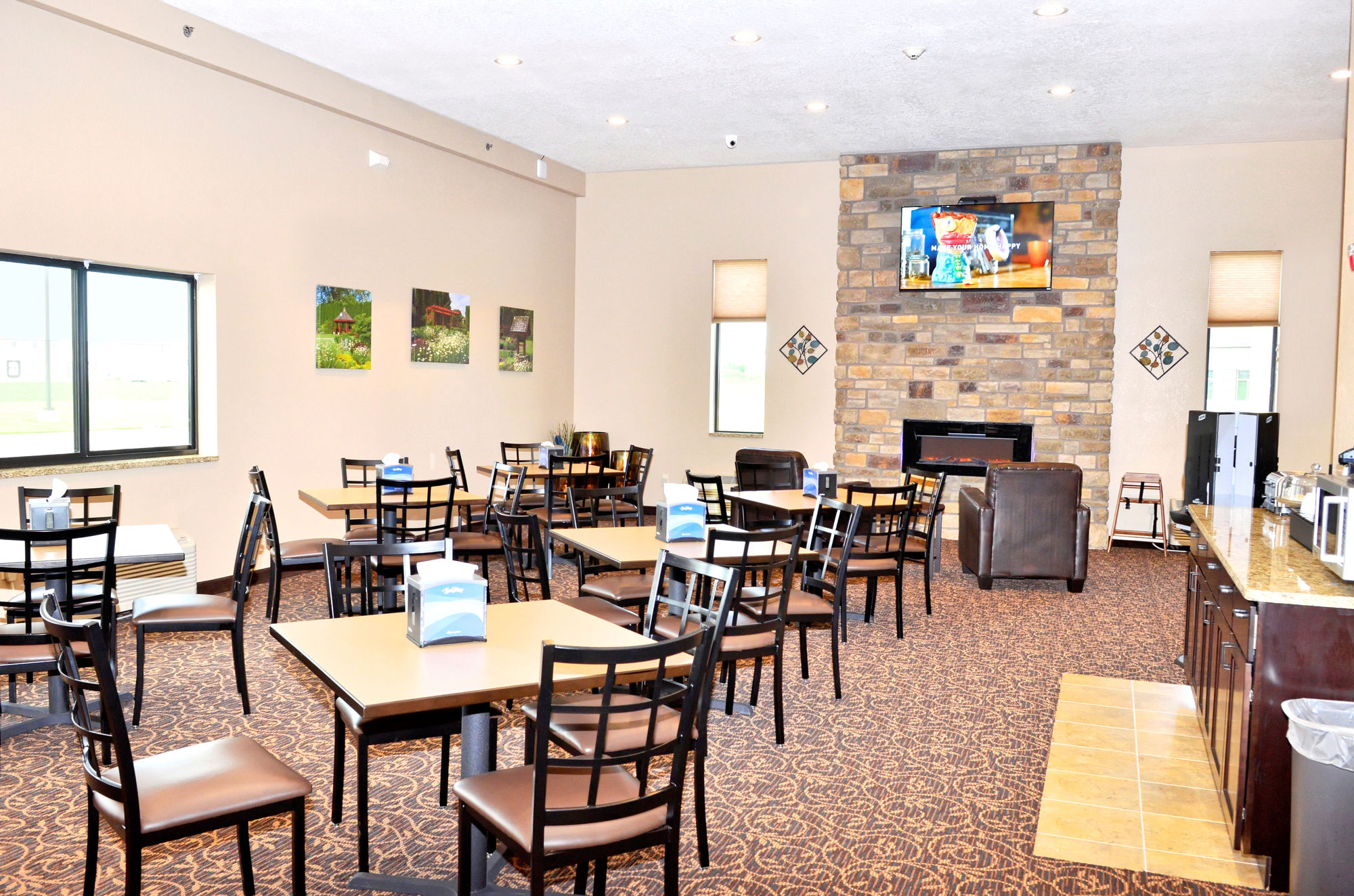 Boulders Inn & Suites Monticello