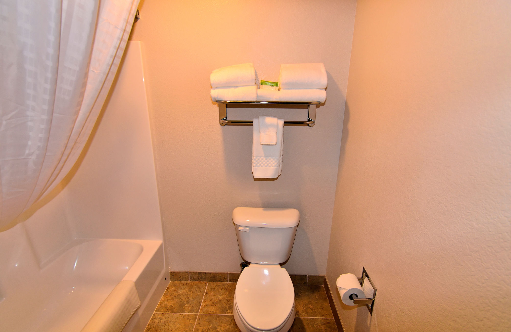 Boulders Inn & Suites Monticello