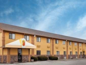 Super 8 by Wyndham Muscatine
