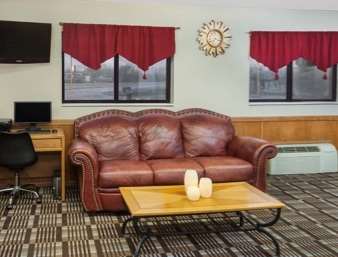 Super 8 by Wyndham Muscatine