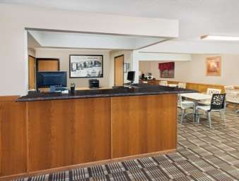 Super 8 by Wyndham Muscatine