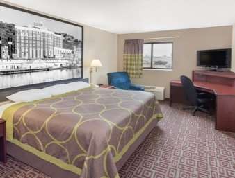 Super 8 by Wyndham Muscatine