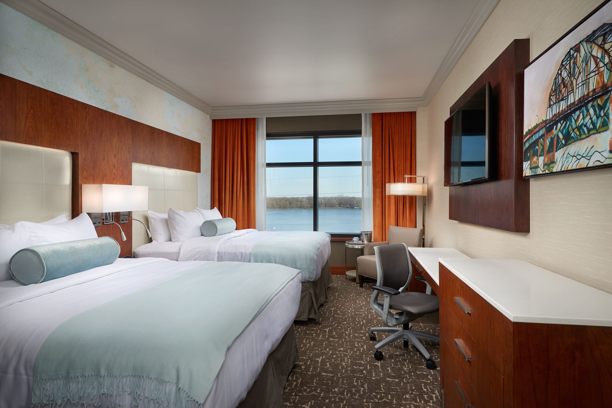 The Merrill Hotel Muscatine - Tribute Portfolio