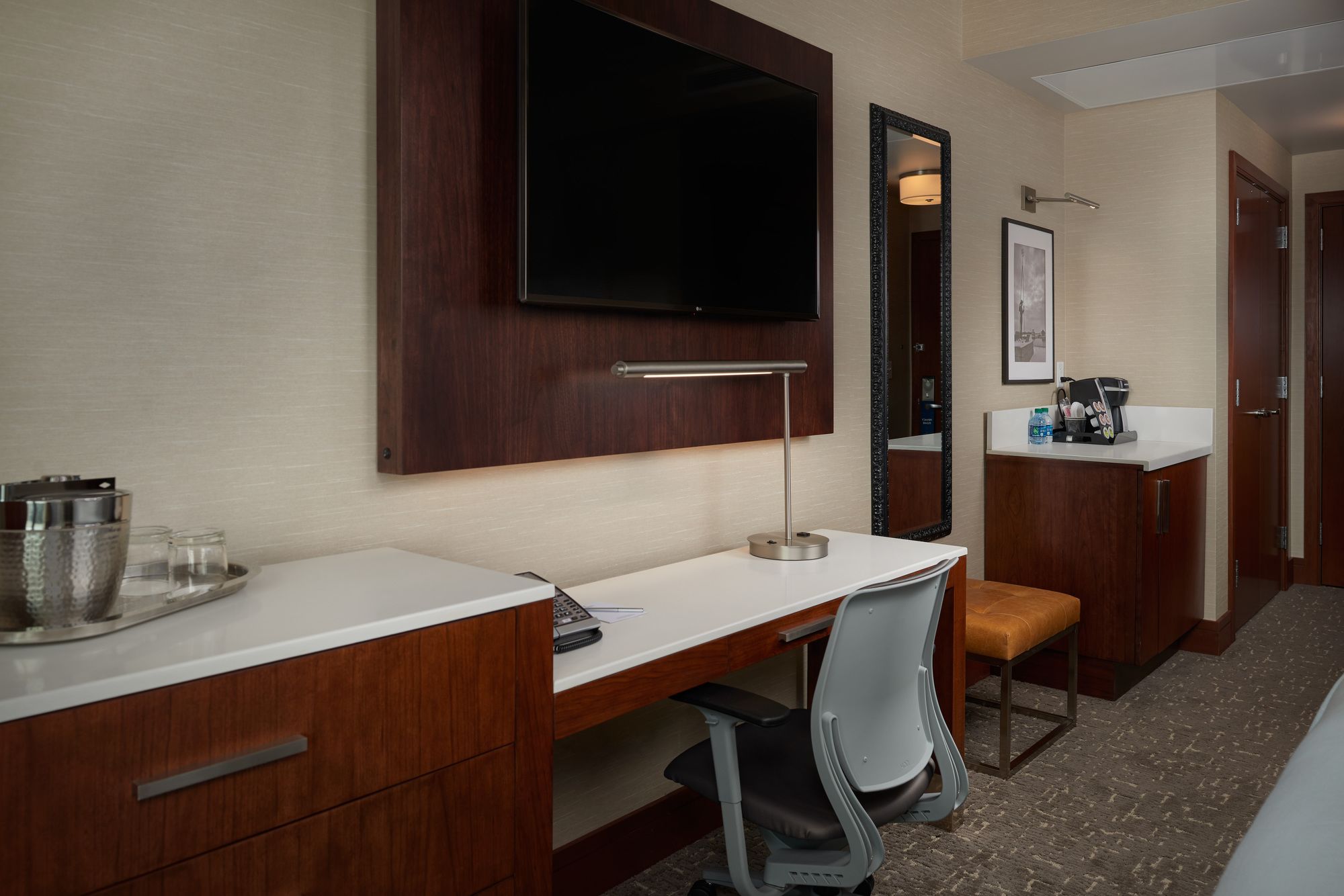 The Merrill Hotel Muscatine - Tribute Portfolio