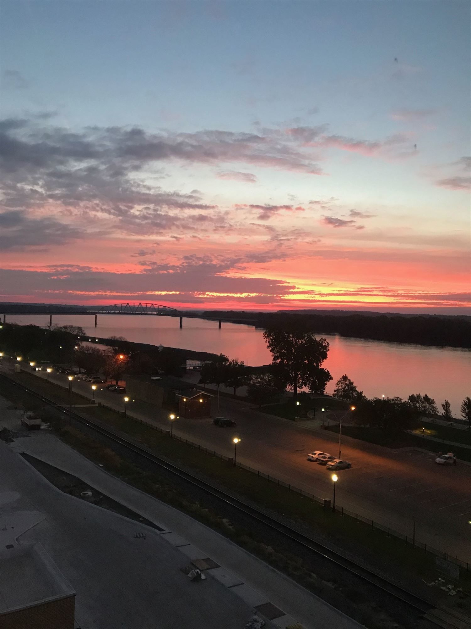 The Merrill Hotel Muscatine - Tribute Portfolio