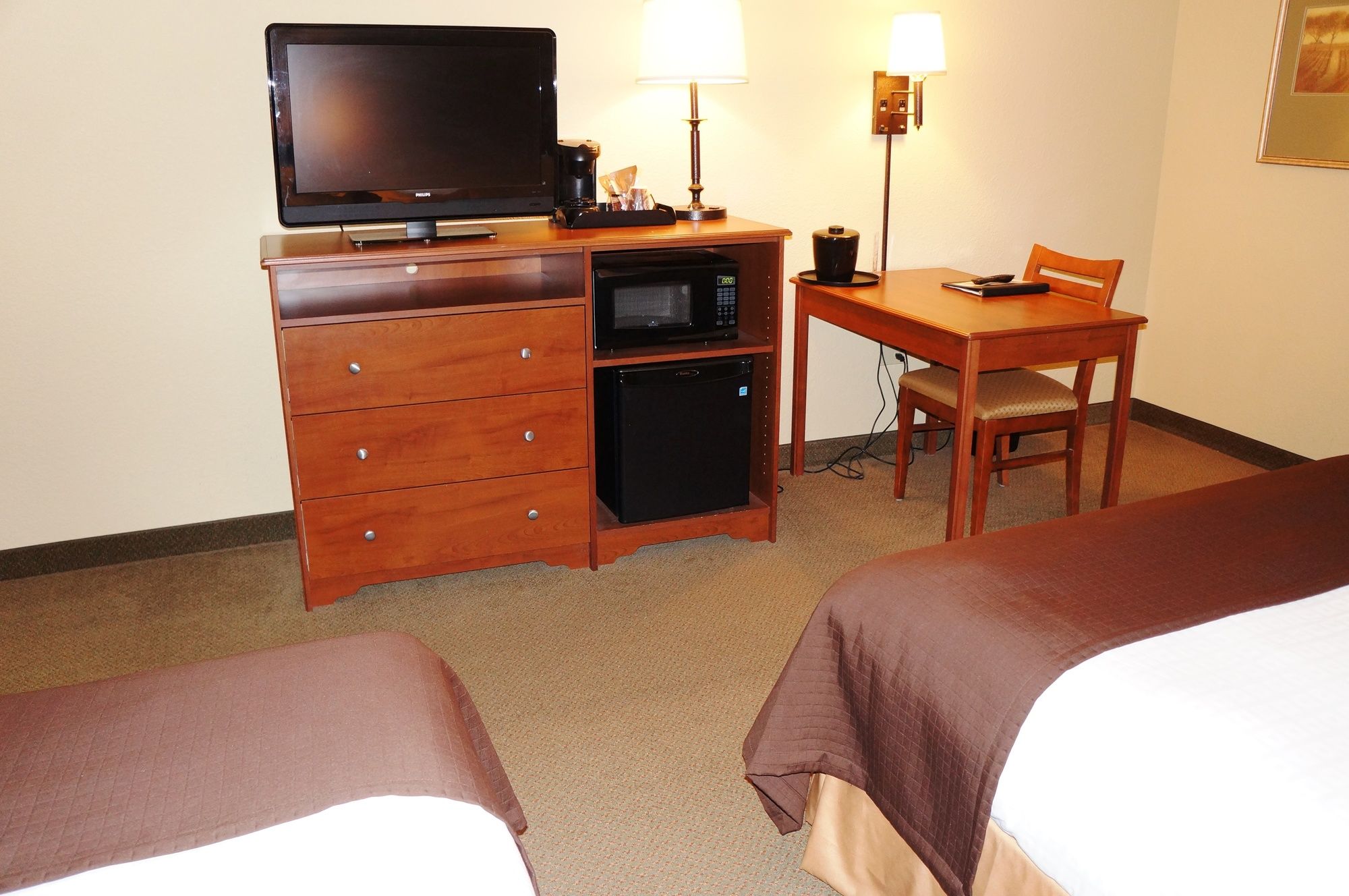 AmericInn by Wyndham Newton