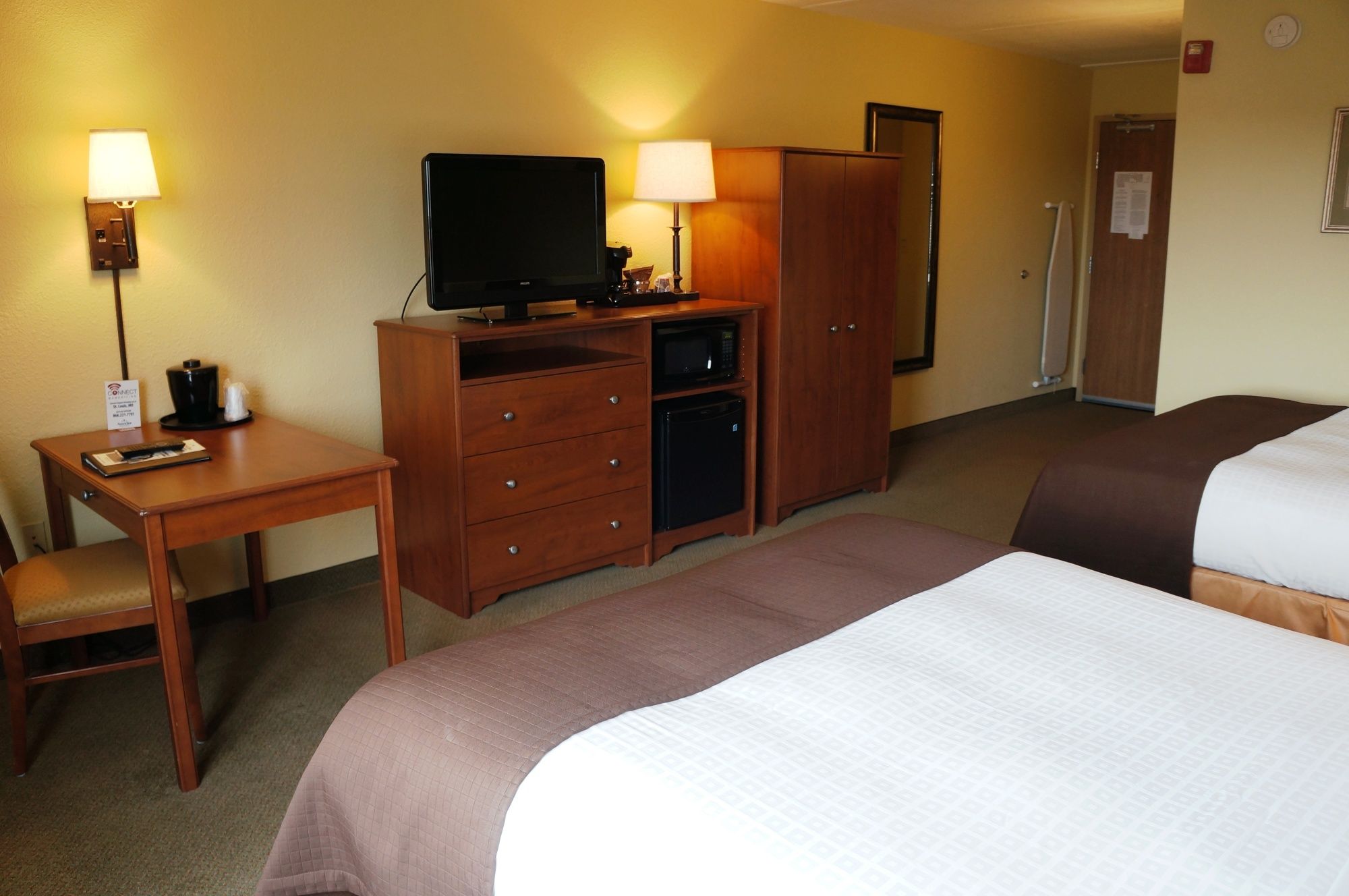 AmericInn by Wyndham Newton