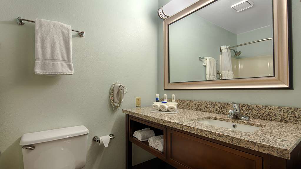 Best Western Holiday Manor Newton