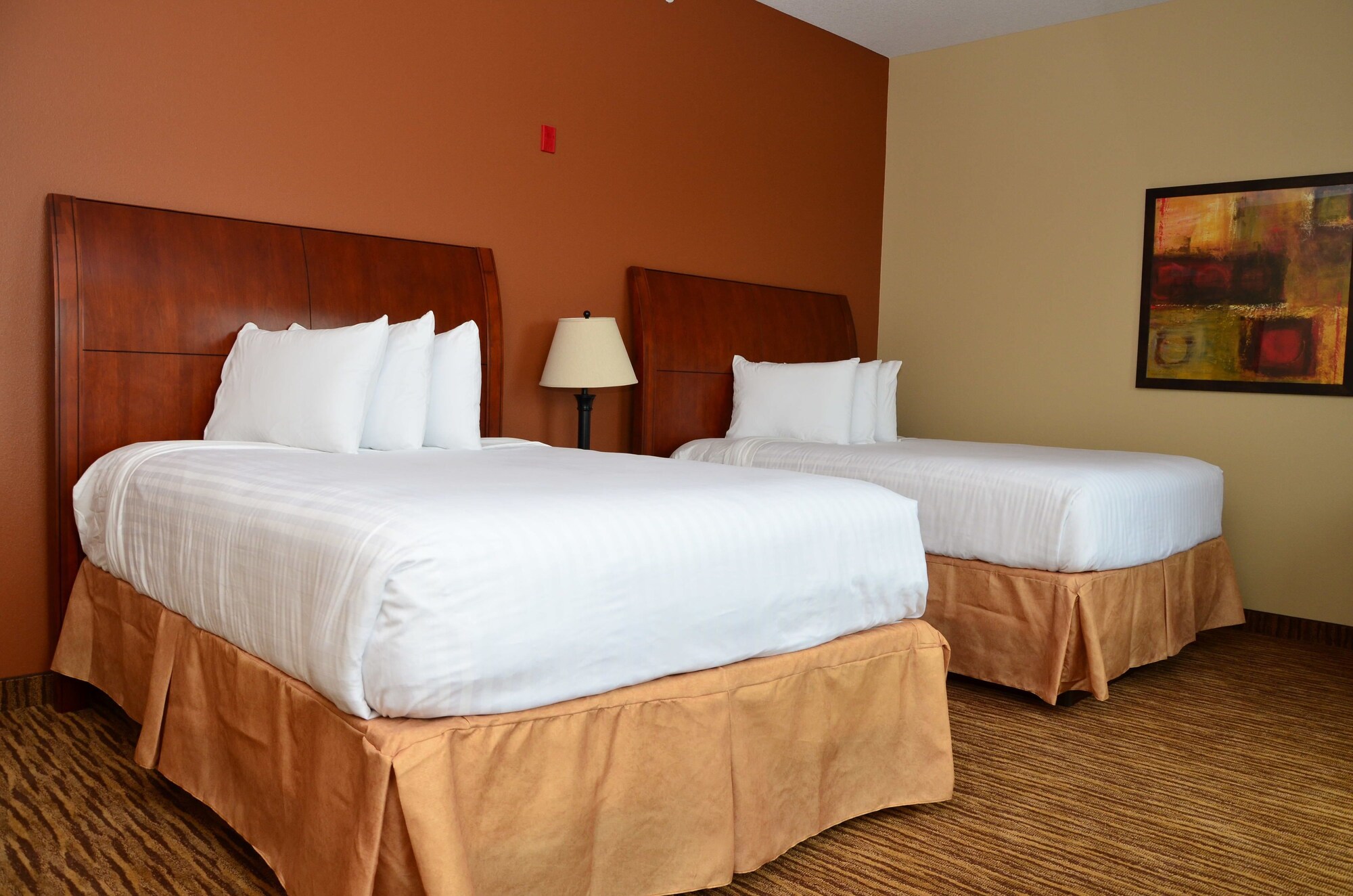 Cobblestone Inn & Suites - Newton, IA