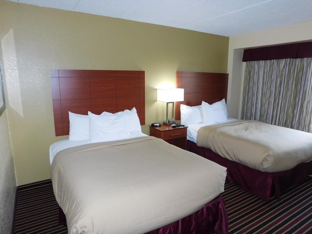 Days Inn by Wyndham Newton