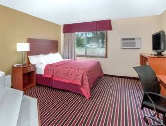 Days Inn by Wyndham Newton