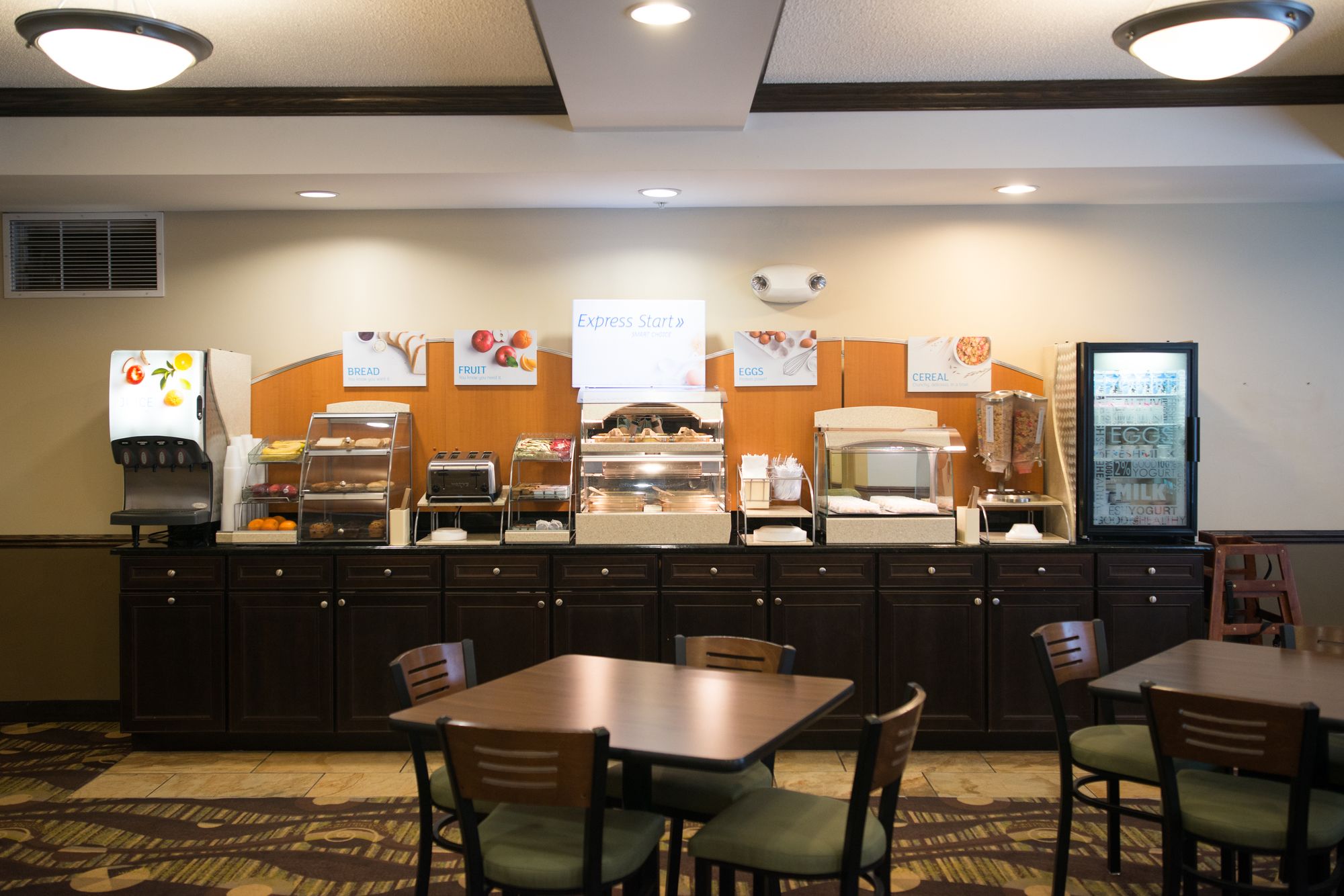 Holiday Inn Express Hotel & Suites Northwood