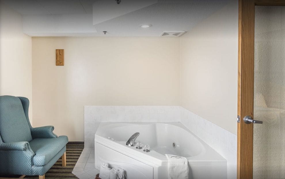 American Inn & Suites Peosta IA