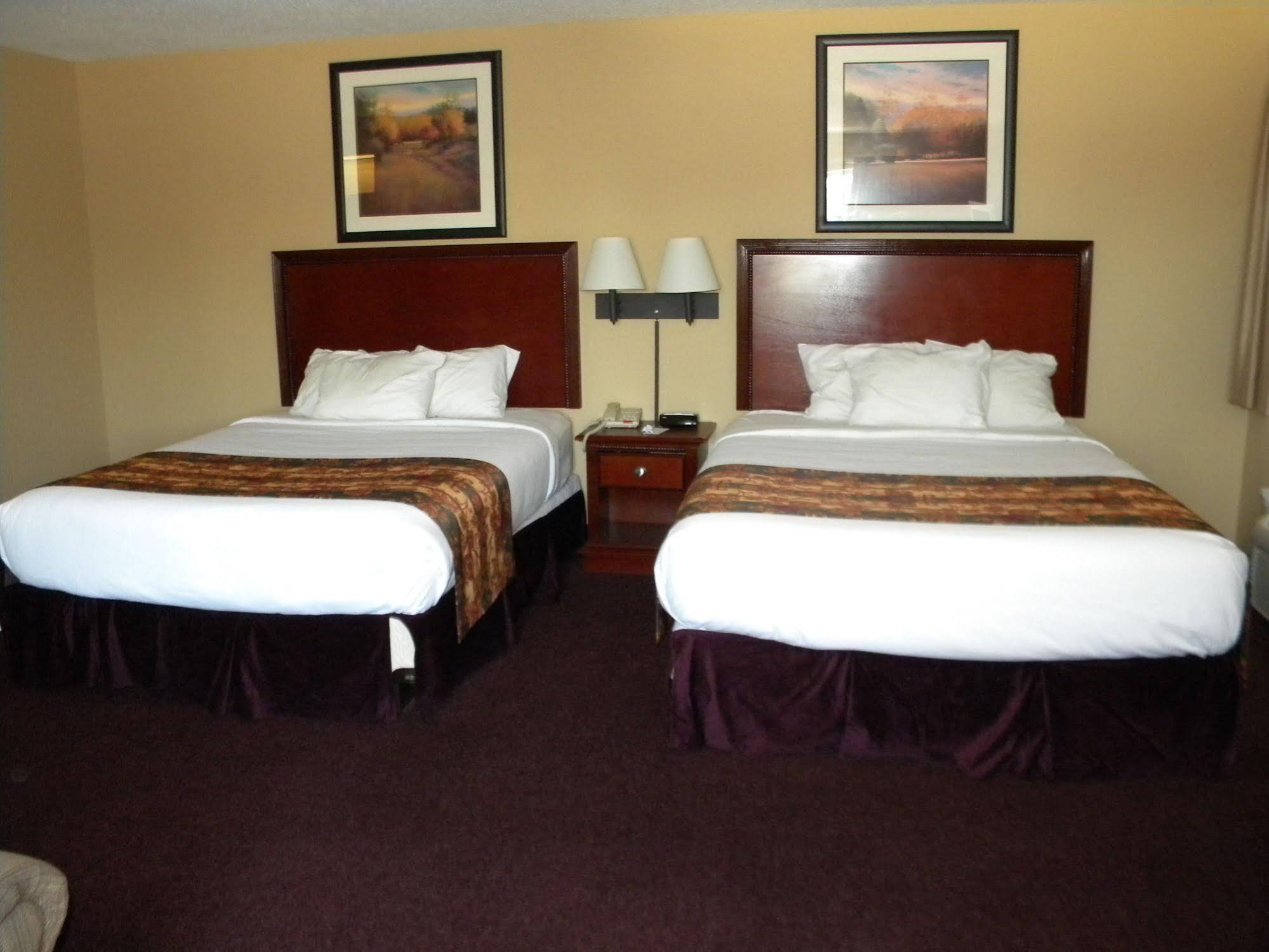 Pocahontas Inn & Suites
