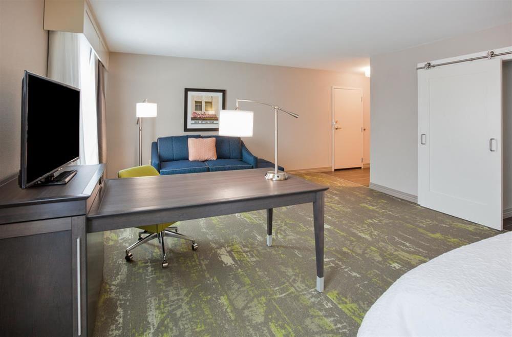 Hampton Inn & Suites Sioux City South