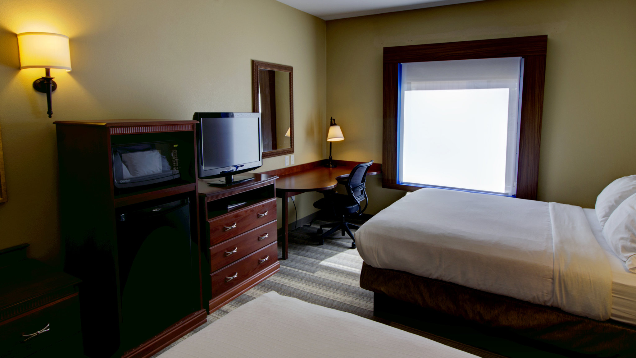 Holiday Inn Express & Suites Sioux City - Southern Hills