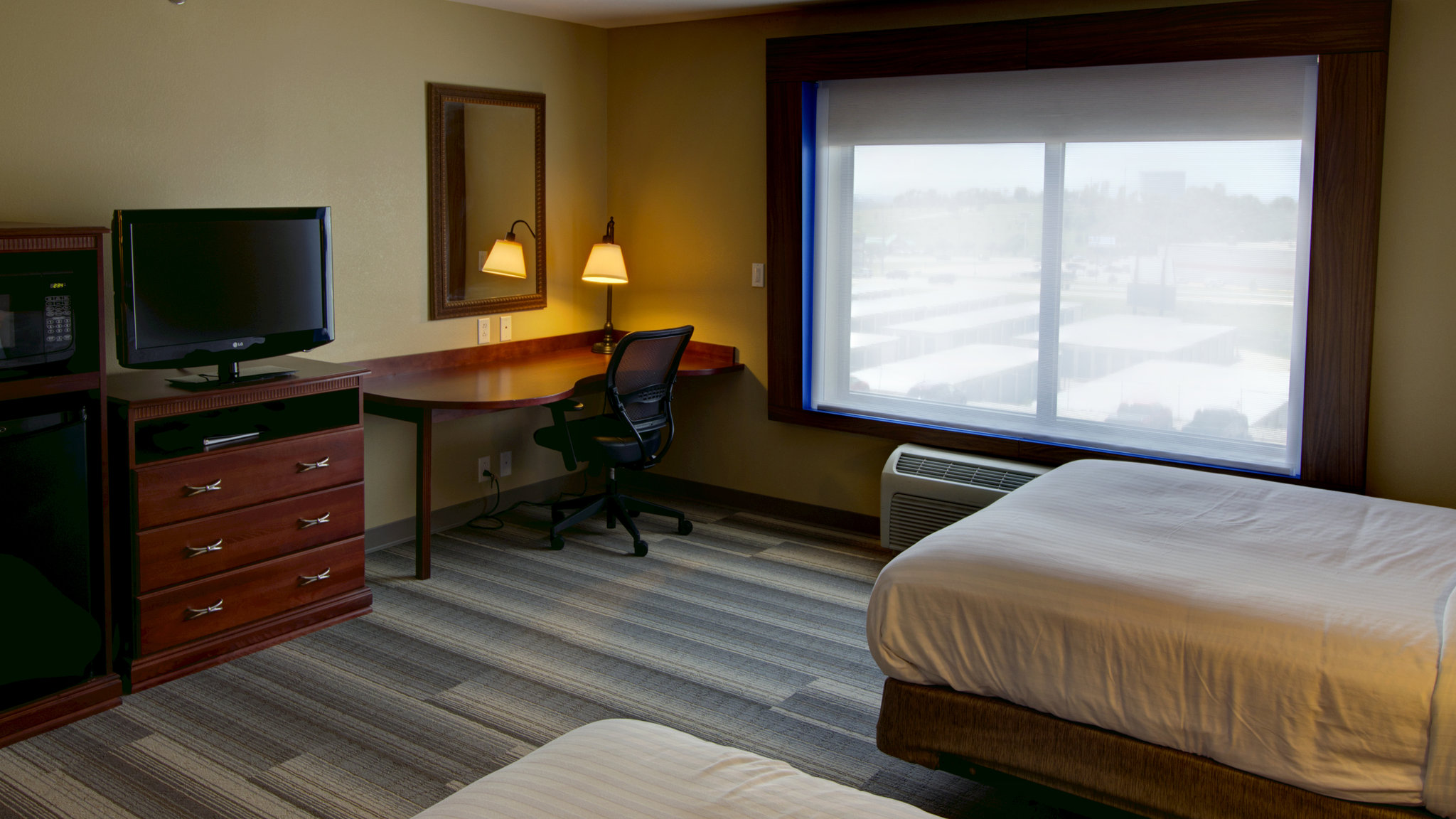 Holiday Inn Express & Suites Sioux City - Southern Hills