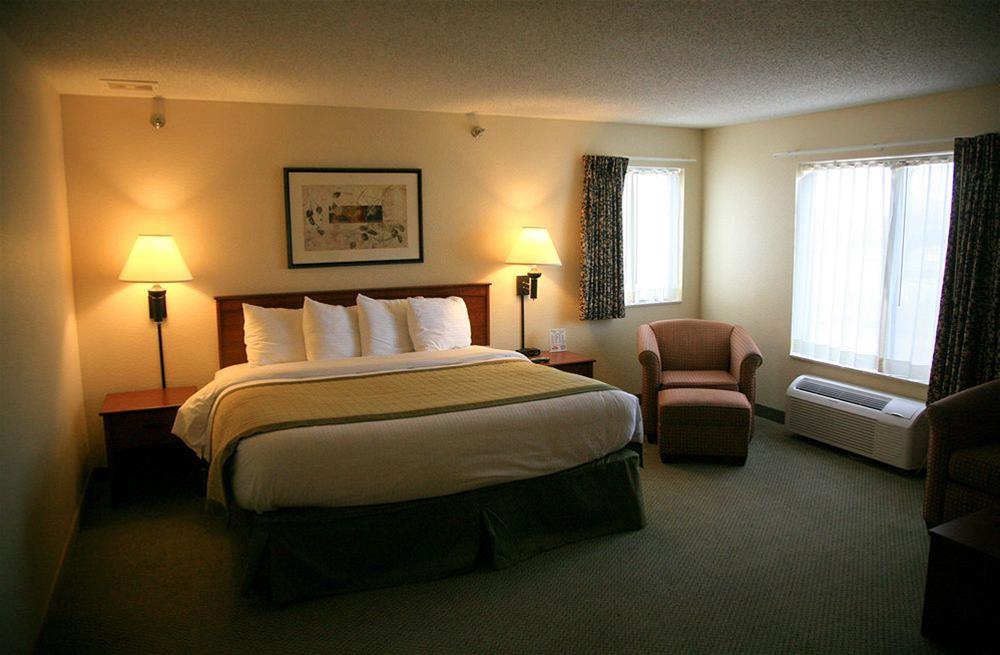 New Victorian Inn & Suites Sioux City