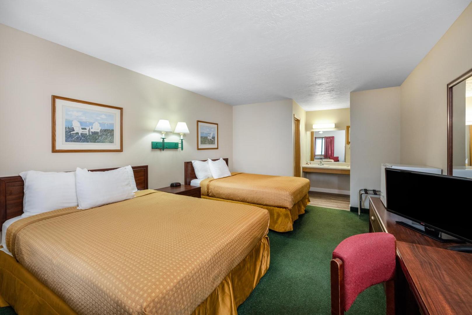 Travelodge by Wyndham Spirit Lake/Okoboji
