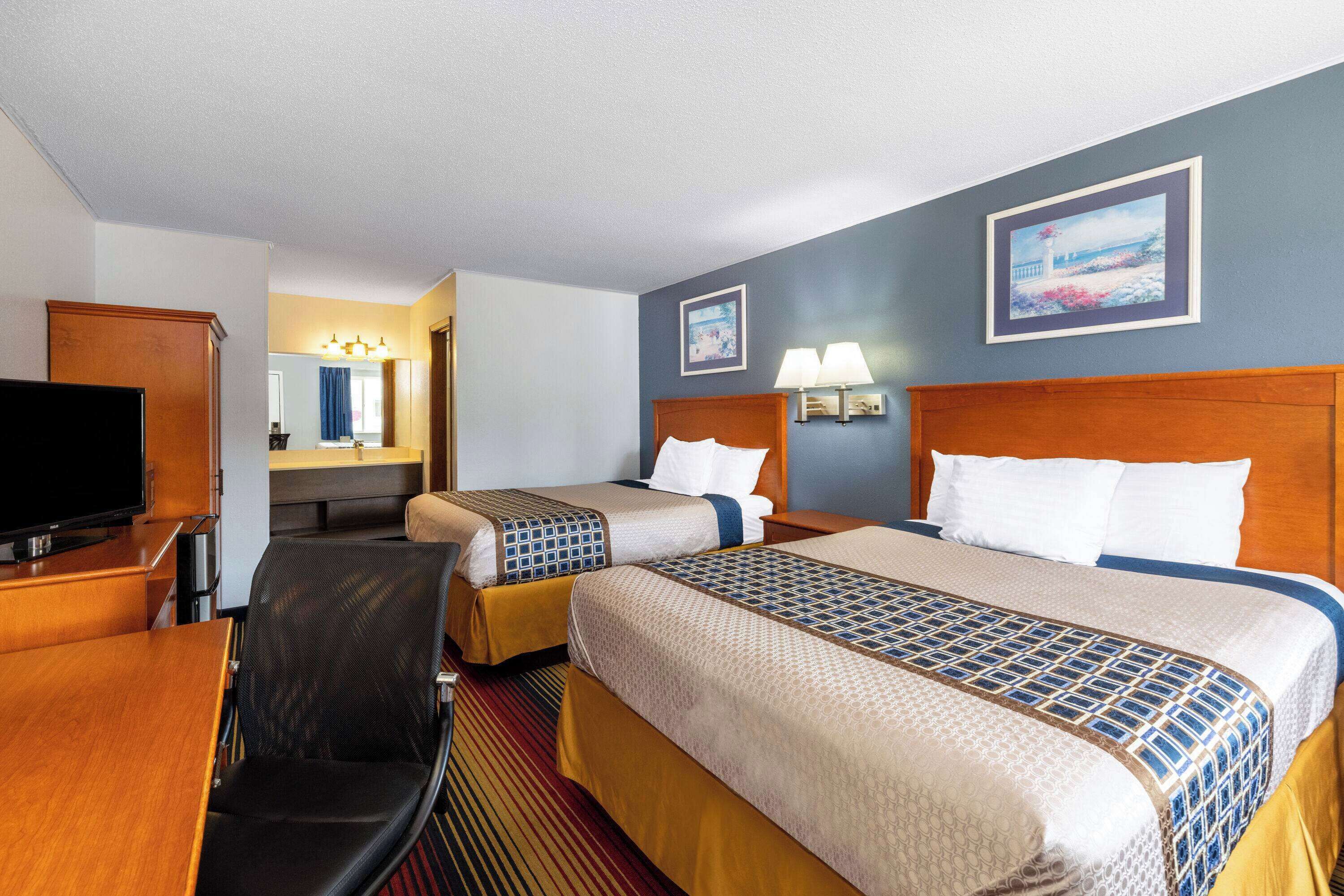 Travelodge by Wyndham Spirit Lake/Okoboji