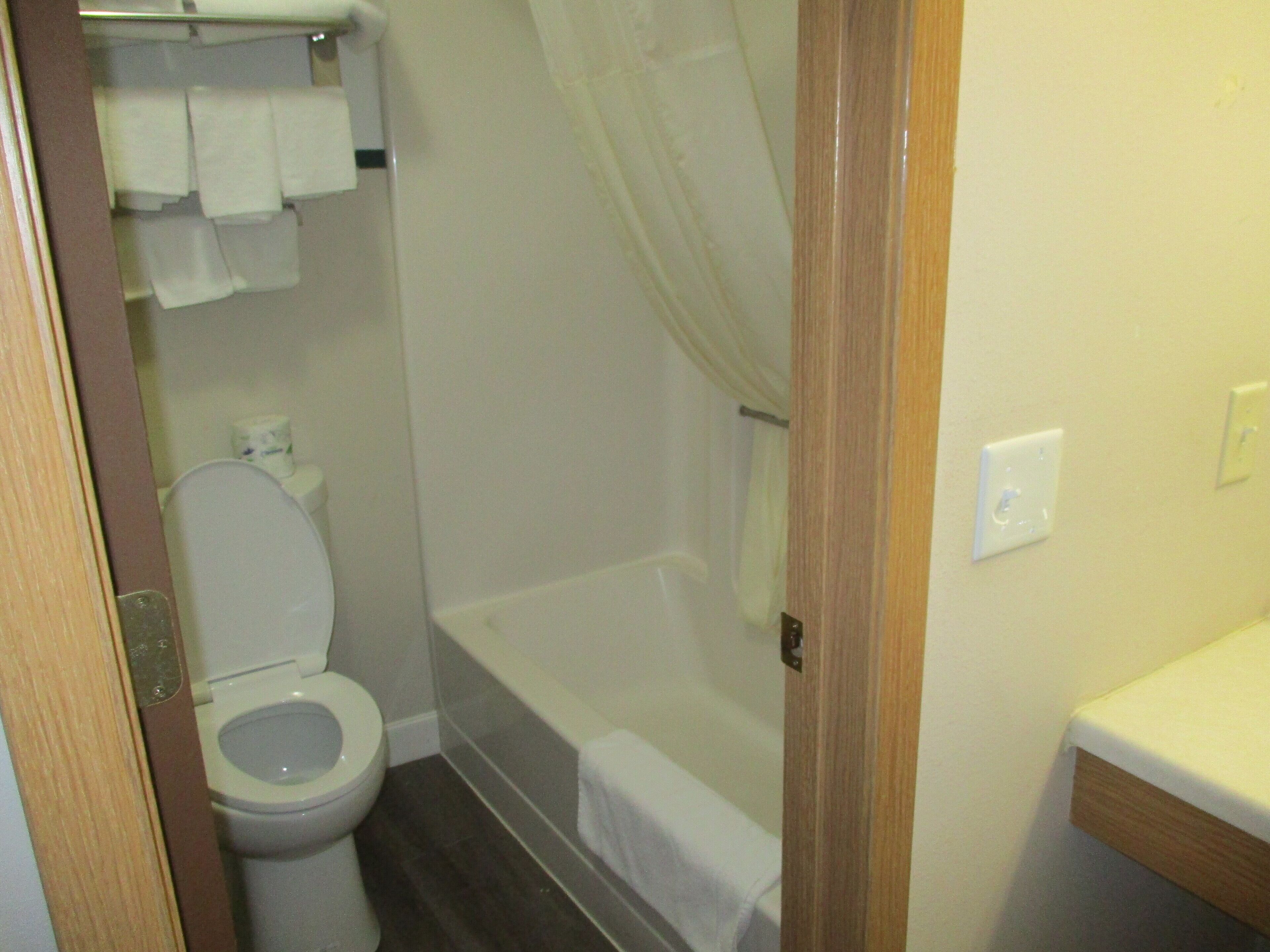 Travelodge by Wyndham Spirit Lake/Okoboji