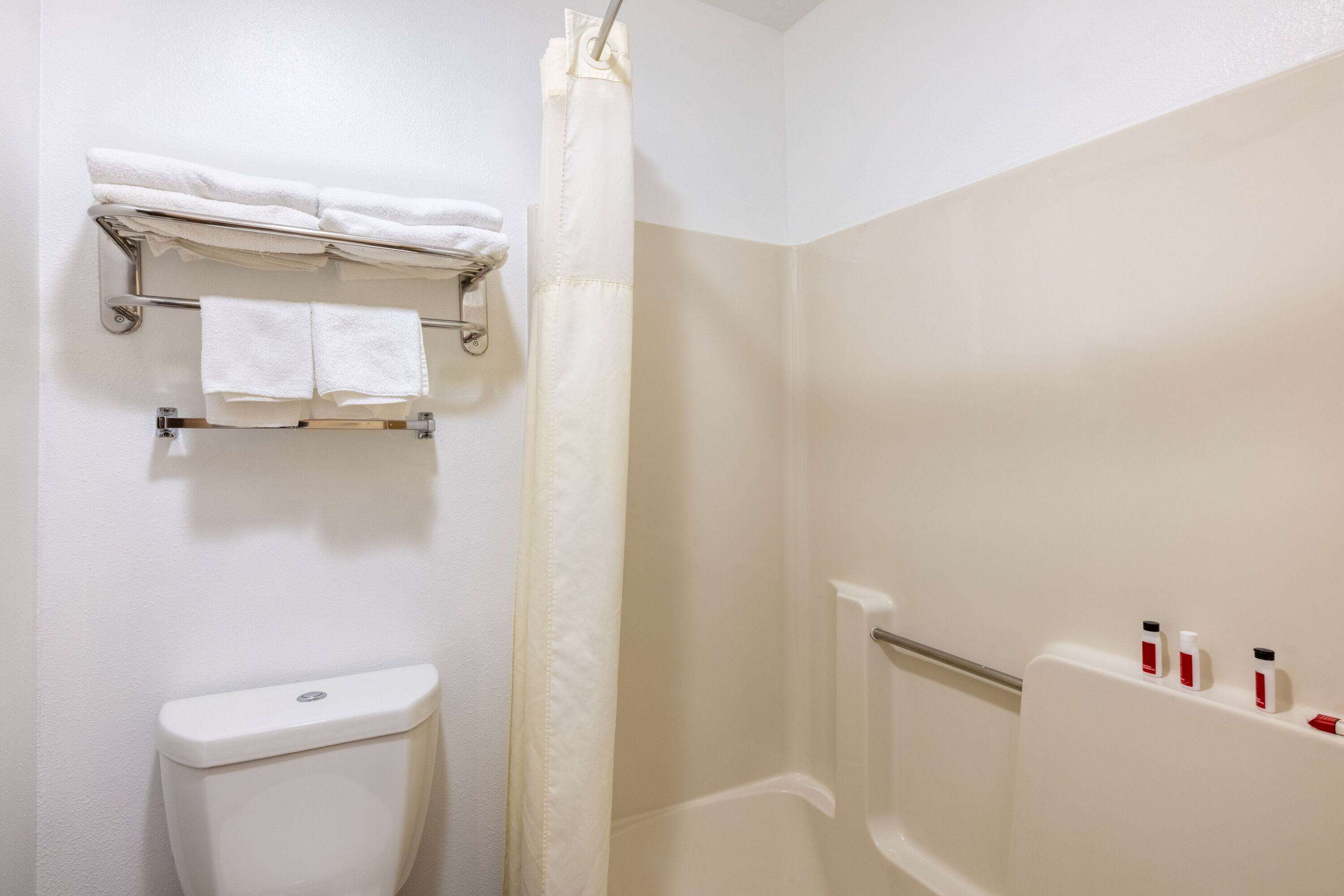 Travelodge by Wyndham Spirit Lake/Okoboji