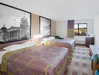 Super 8 by Wyndham Toledo