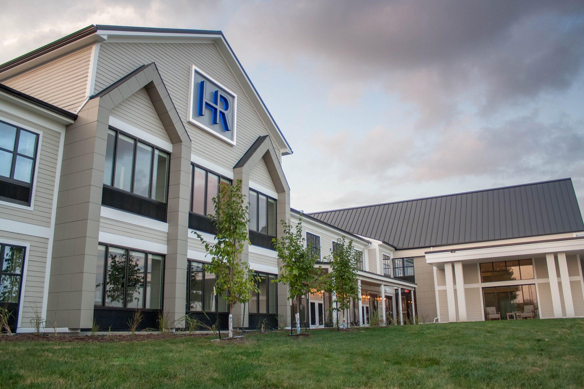 Hotel Renovo Des Moines Urbandale, Tapestry Collection Hilton