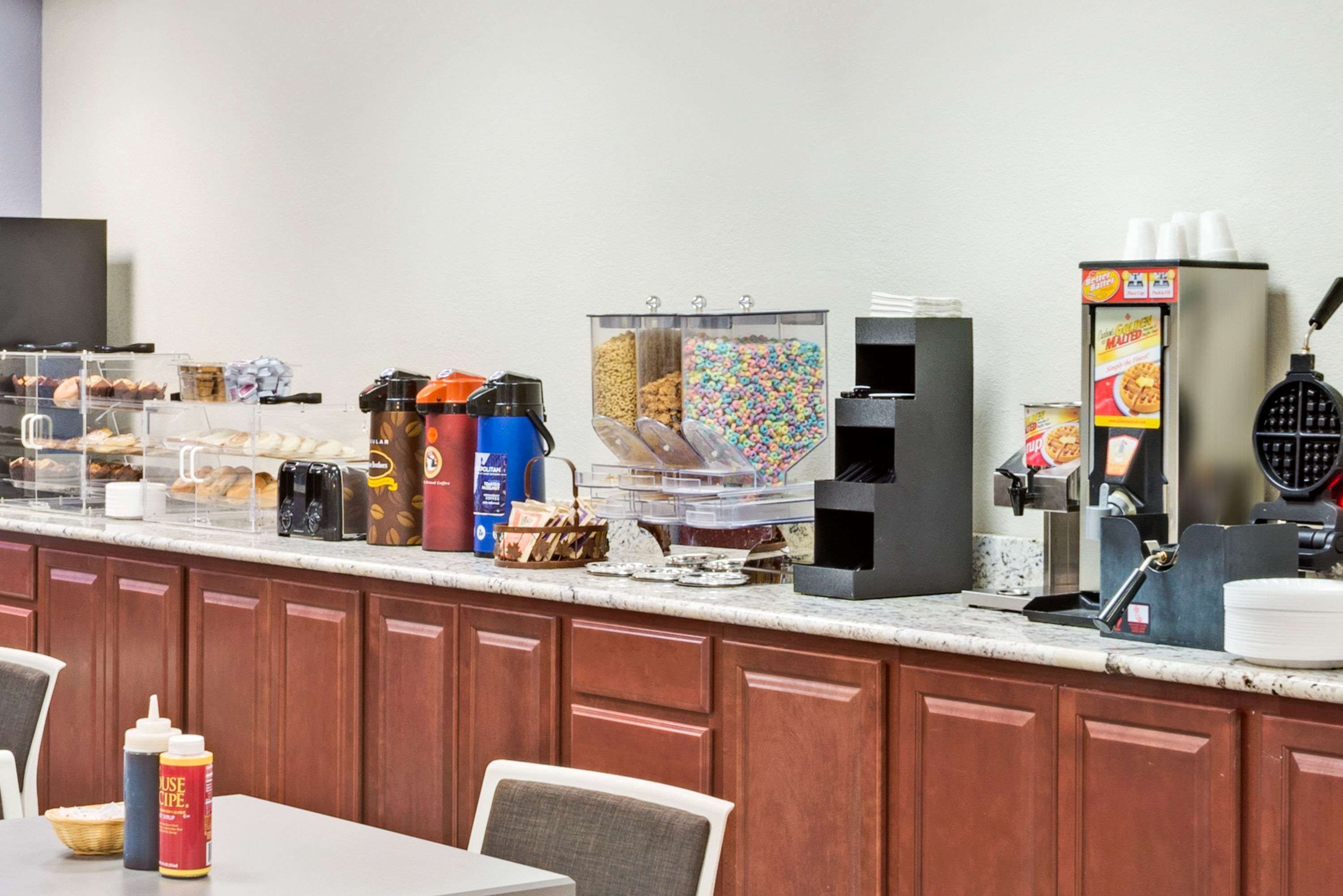 Microtel Inn & Suites by Wyndham Urbandale/Des Moines