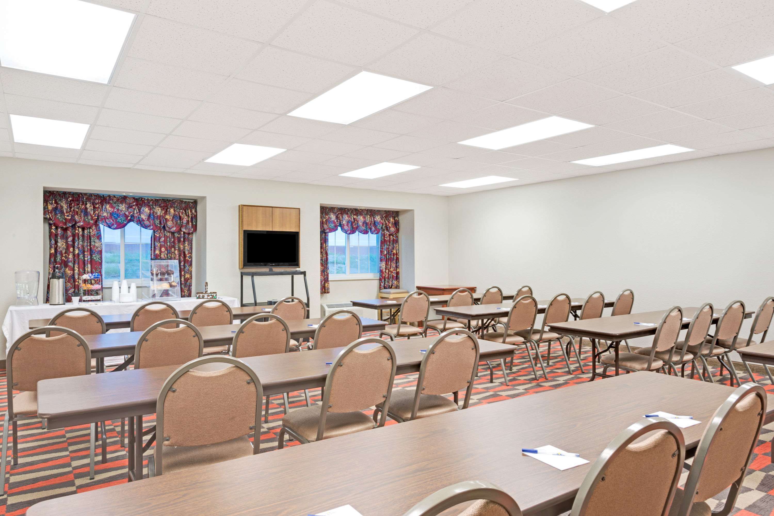 Microtel Inn & Suites by Wyndham Urbandale/Des Moines