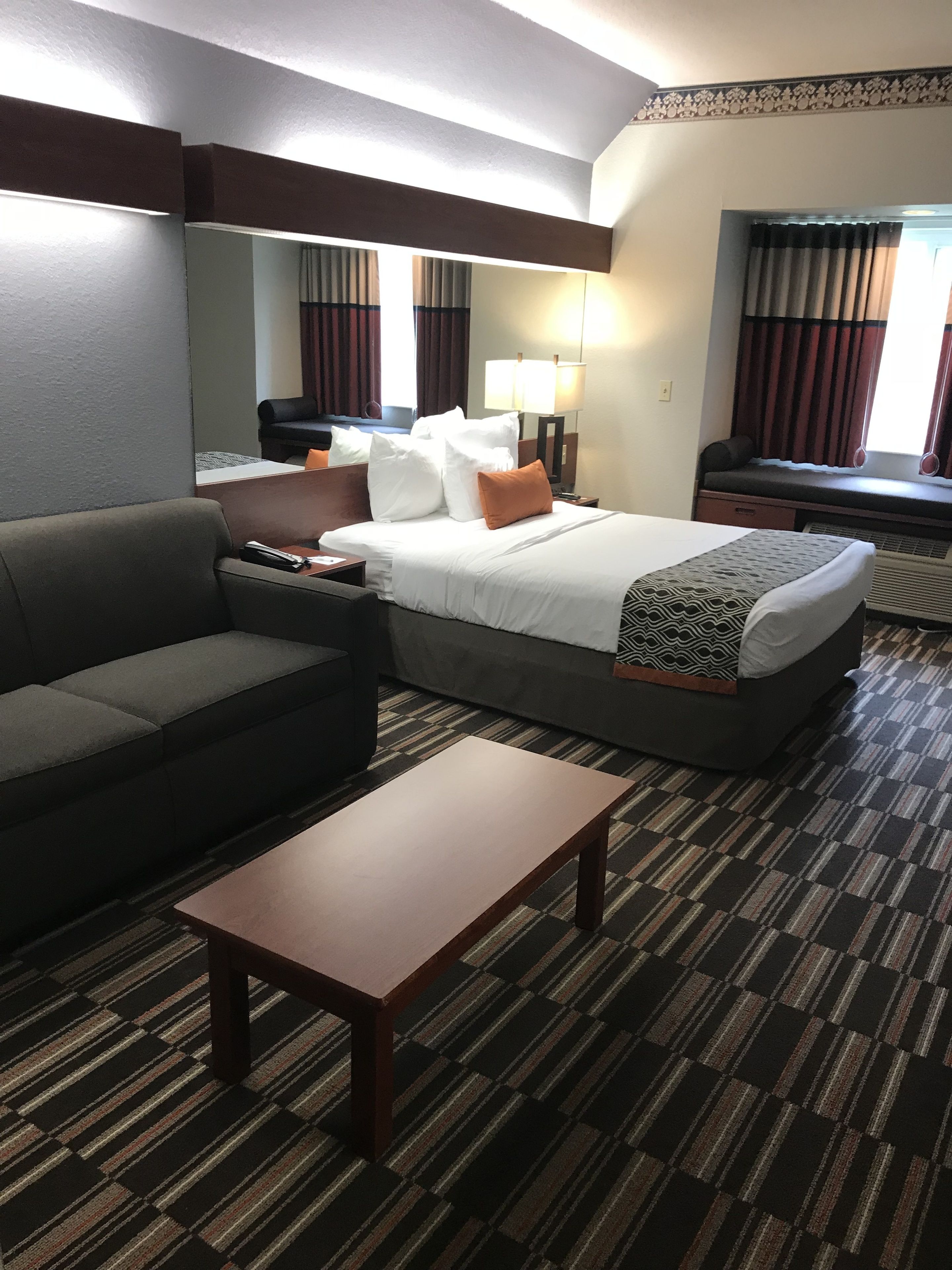 Microtel Inn & Suites by Wyndham Urbandale/Des Moines