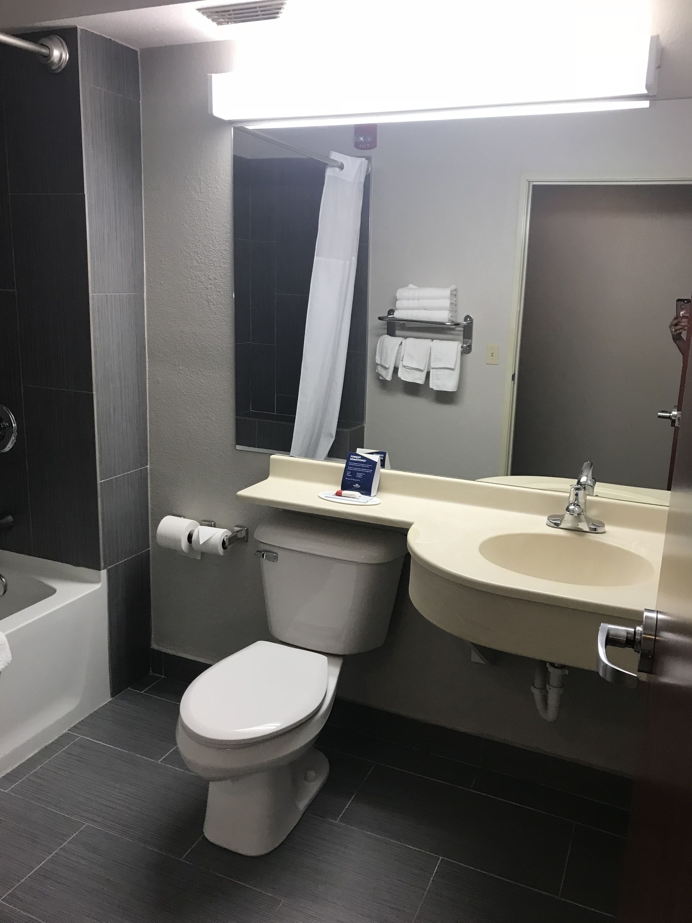 Microtel Inn & Suites by Wyndham Urbandale/Des Moines