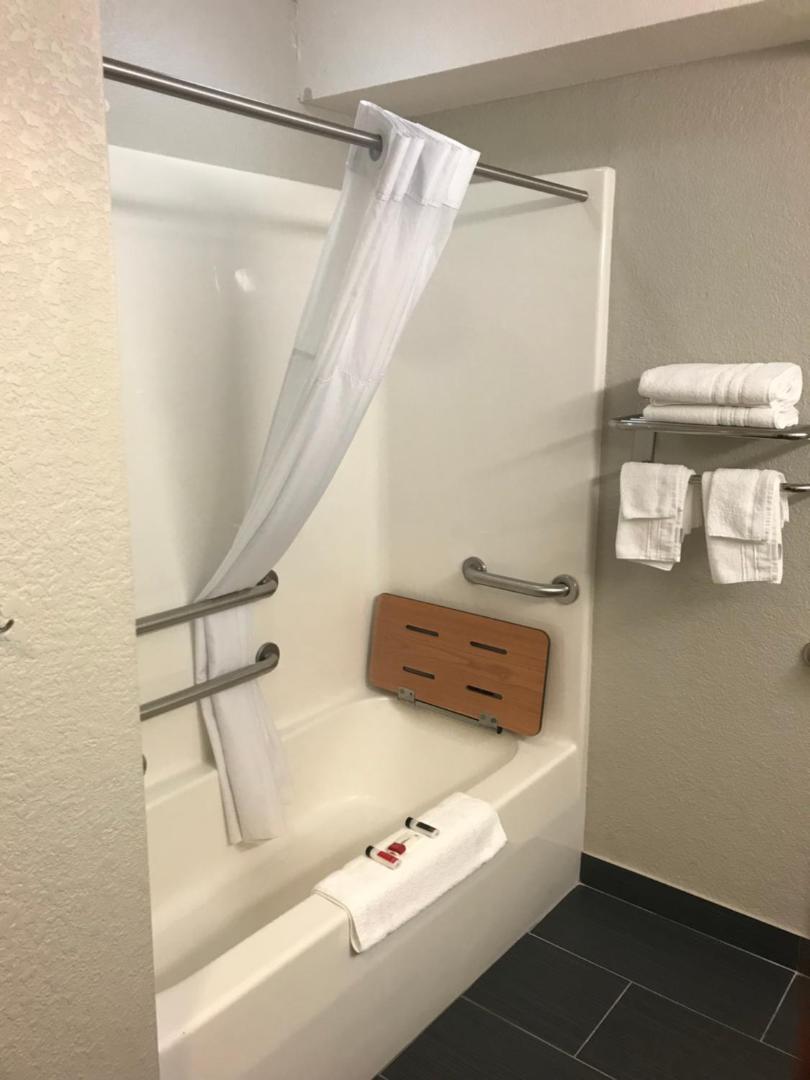 Microtel Inn & Suites by Wyndham Urbandale/Des Moines