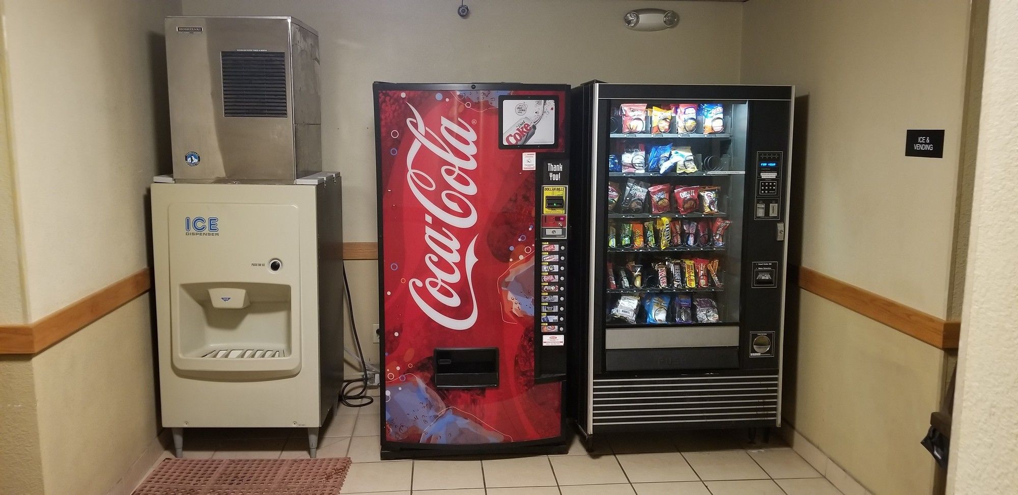 Hometown Inn & Suites