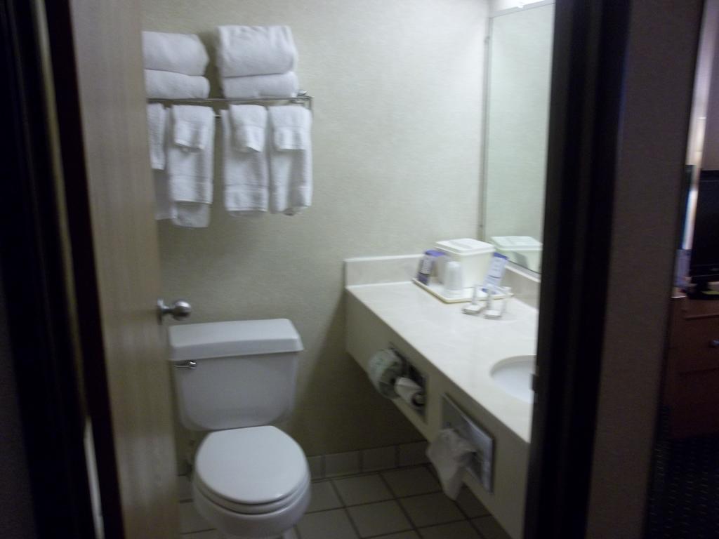 Baymont by Wyndham Waterloo