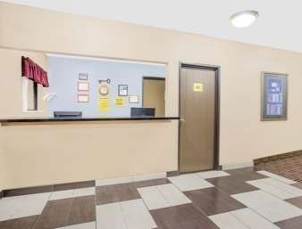 Boarders Inn & Suites by Cobblestone Hotels - Waterloo