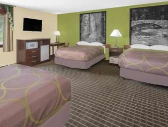 Super 8 by Wyndham Webster City IA