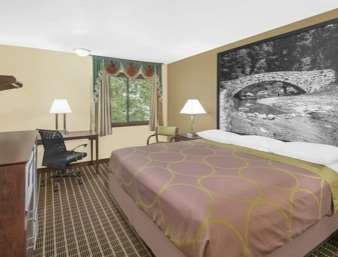 Super 8 by Wyndham Webster City IA