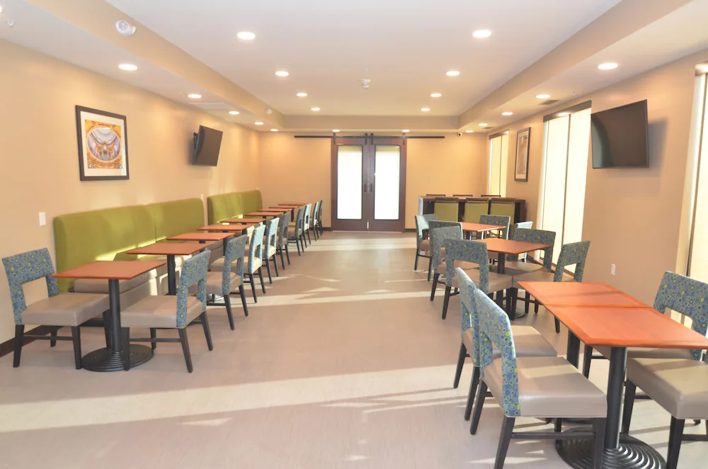 Comfort Inn & Suites West Des Moines