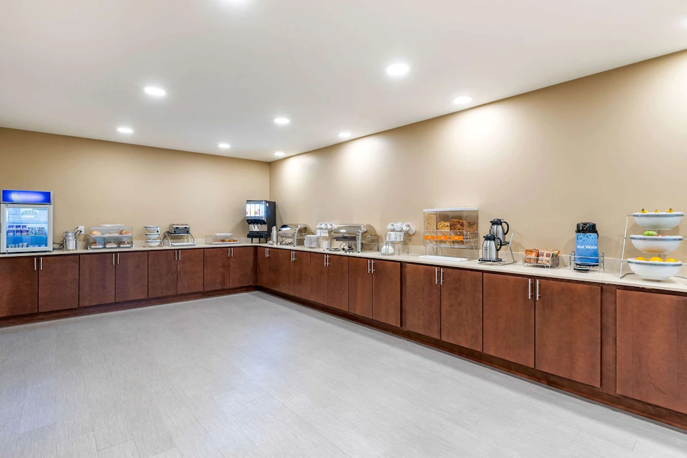 Comfort Inn & Suites West Des Moines