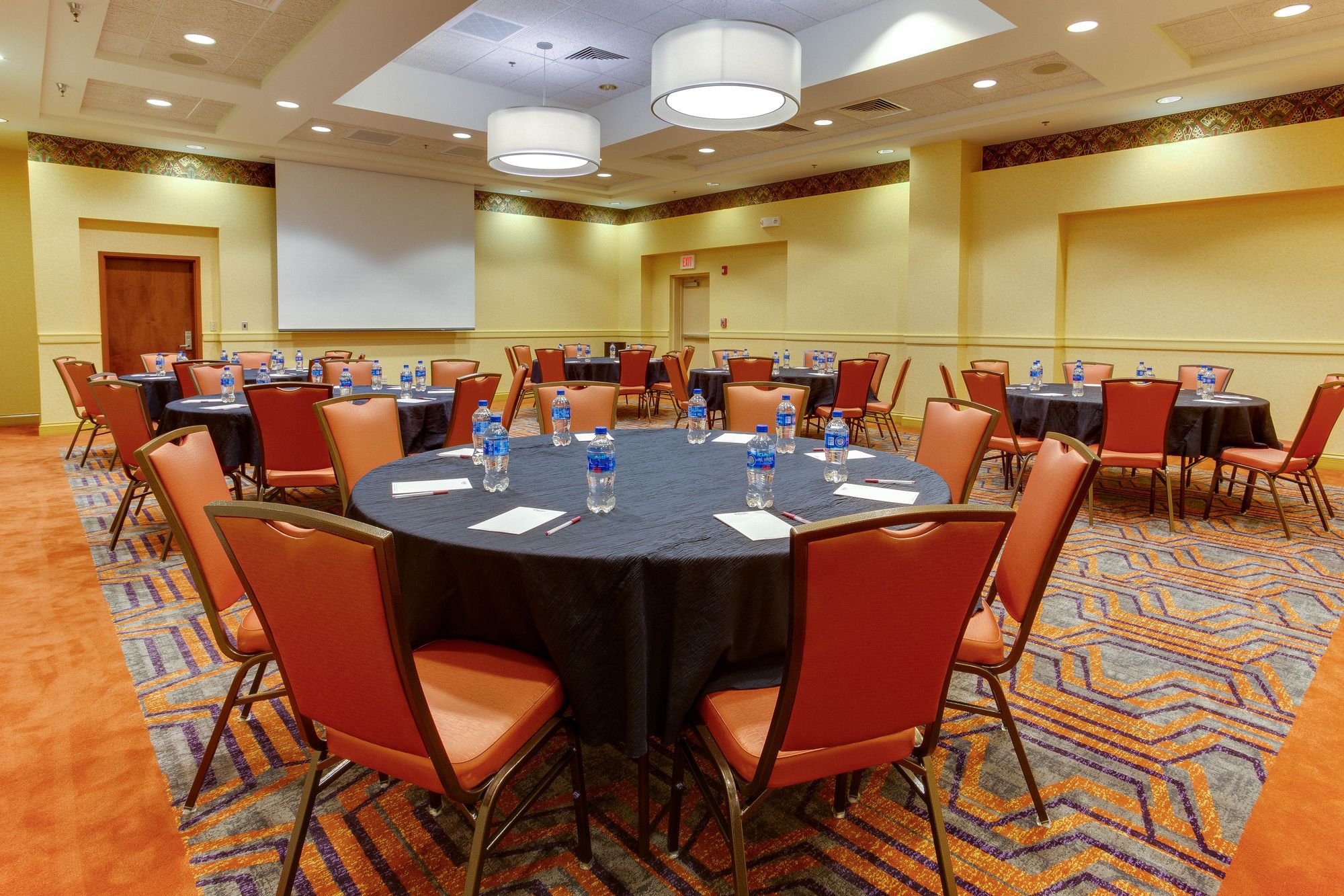 Drury Inn & Suites West Des Moines