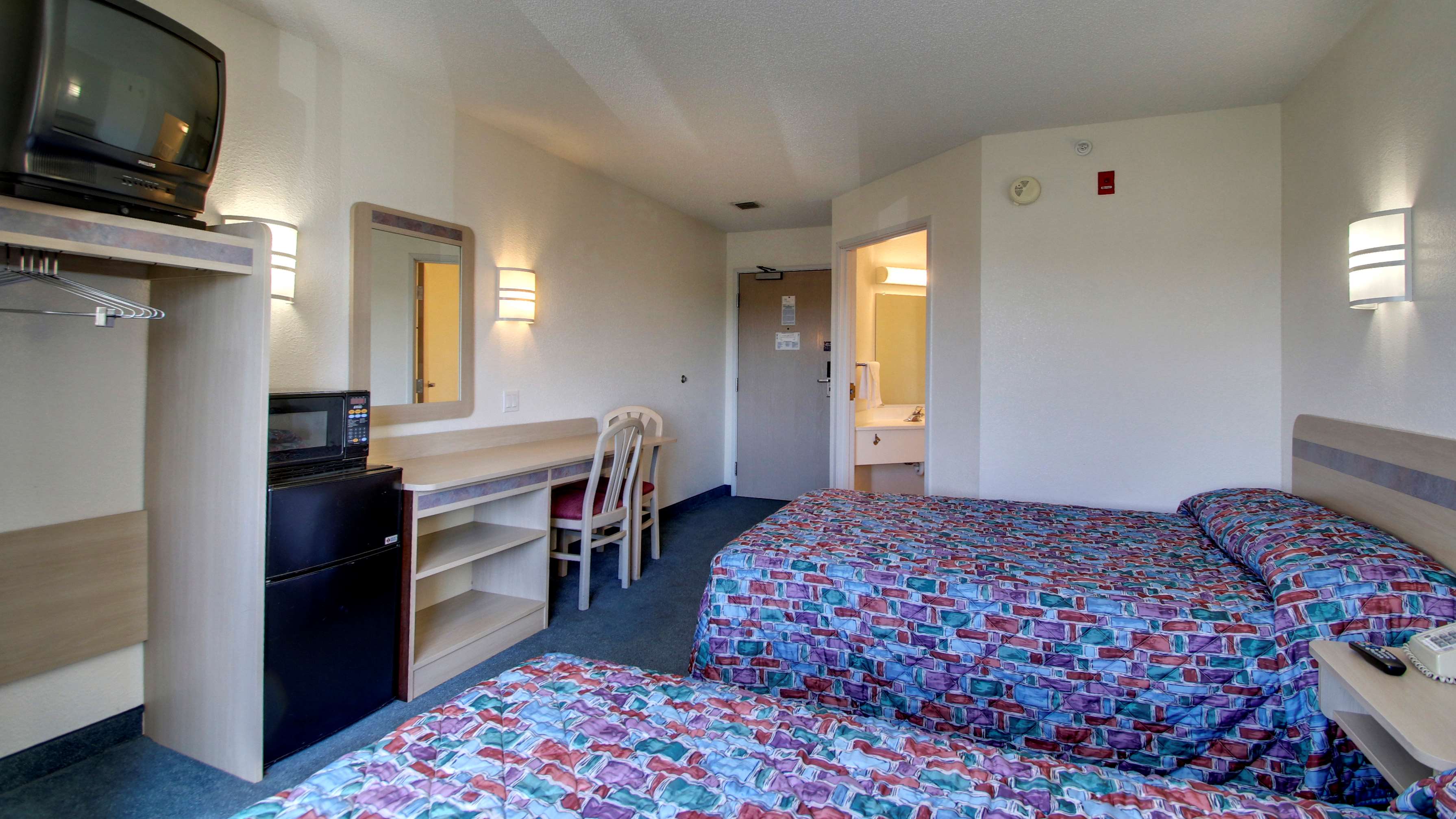 Motel 6 Des Moines West