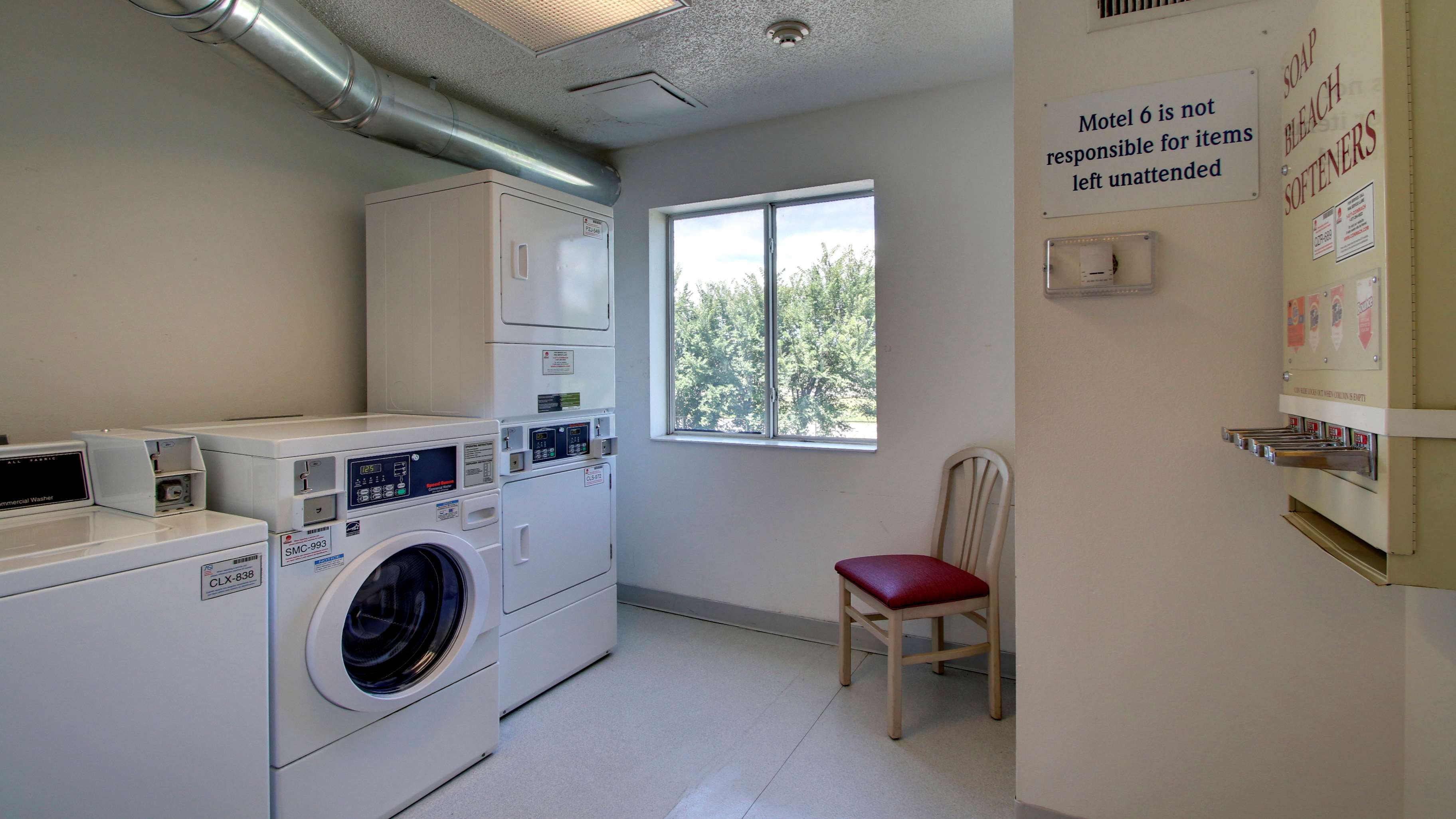 Motel 6 Des Moines West